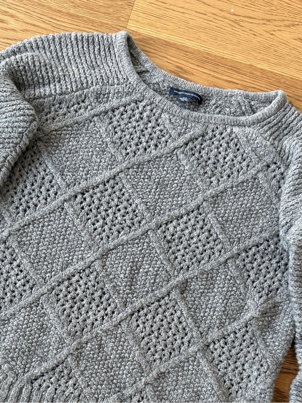 American Eagle Outfitters Light Gray Textured Crewneck Sweater